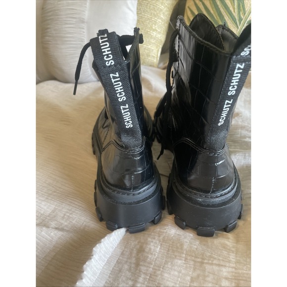 Schutz Orly Leather Croc Boots Black Lug Rubber Sole Combat Lace‎ Up Sz 11  Goth - Picture 3 of 9